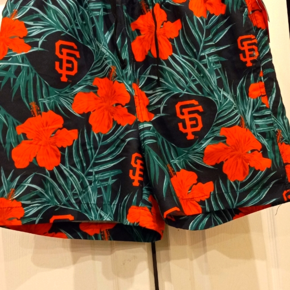 Foco MLB Mens Tropical Swimming Trunks
